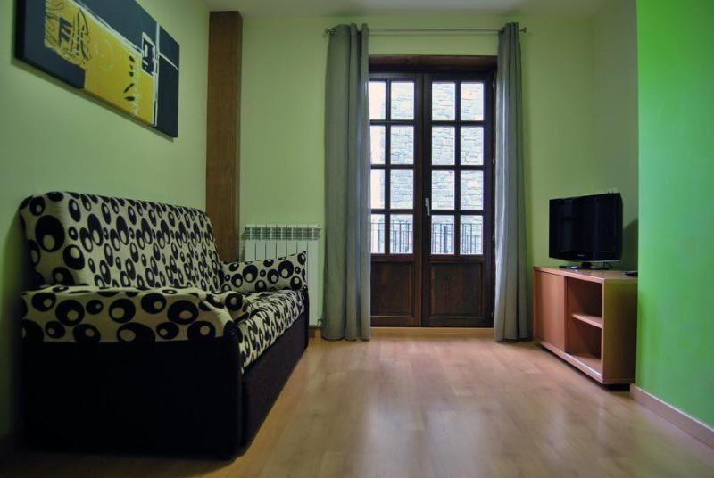 Aparthotel Pena Telera Resort El Pueyo de Jaca Luaran gambar