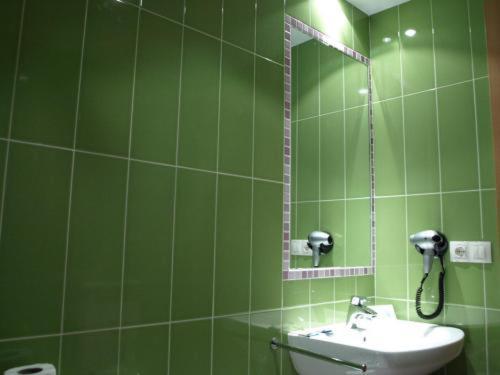Aparthotel Pena Telera Resort El Pueyo de Jaca Bilik gambar